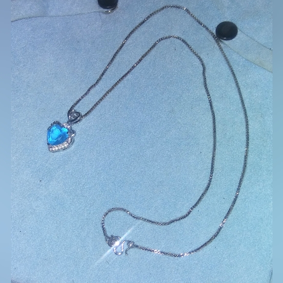 VTG Women's *Titanic Sea of Heart* SP Pave Aqua Blue CZ Heart Pendant Necklace - Picture 3 of 4